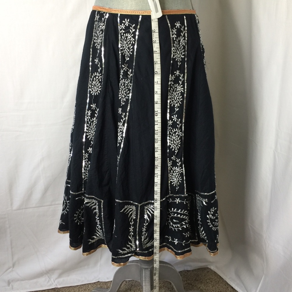 Gorgeous boho skirt with silver sequins - Picture 4 of 8